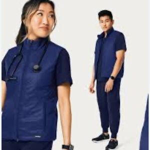 Jaanuu Insulated Phantom Scrub Vest 1X Navy Full Zip Lightweight Ripstop Medical